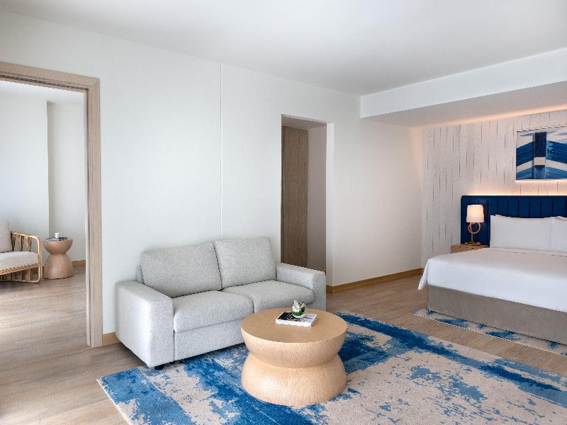 Crowne Plaza Hotel Abu Dhabi Yas Island image