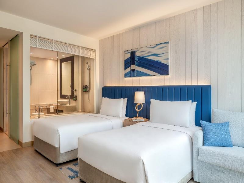 Crowne Plaza Hotel Abu Dhabi Yas Island image