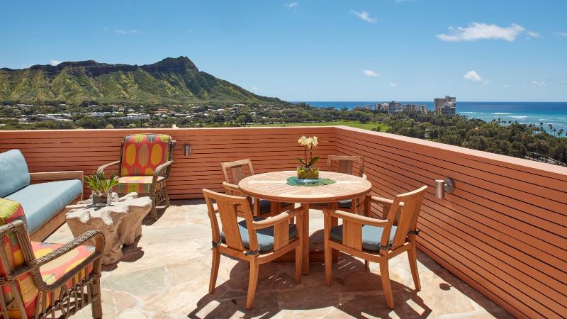 Queen Kapiolani Hotel