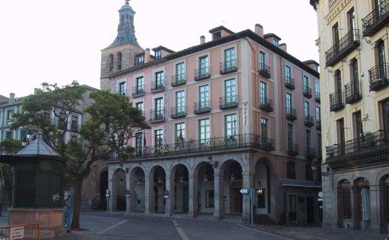 Hotel Infanta Isabel