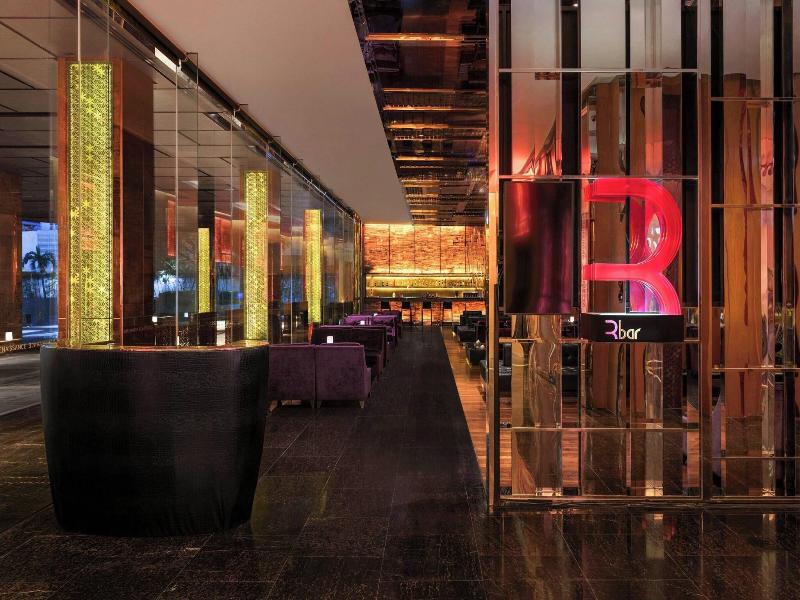 Renaissance Bangkok Ratchaprasong Hotel image