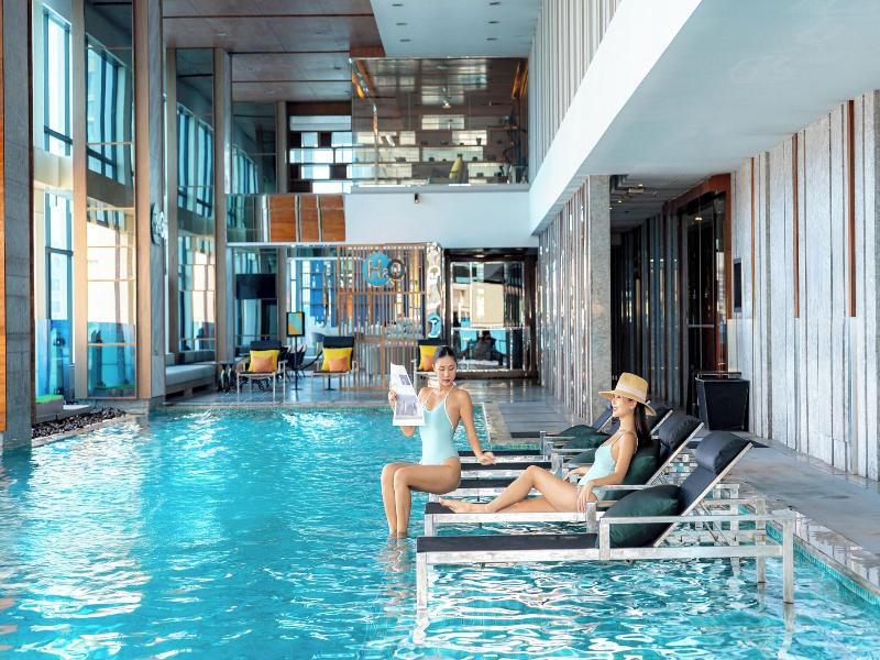 Renaissance Bangkok Ratchaprasong Hotel image
