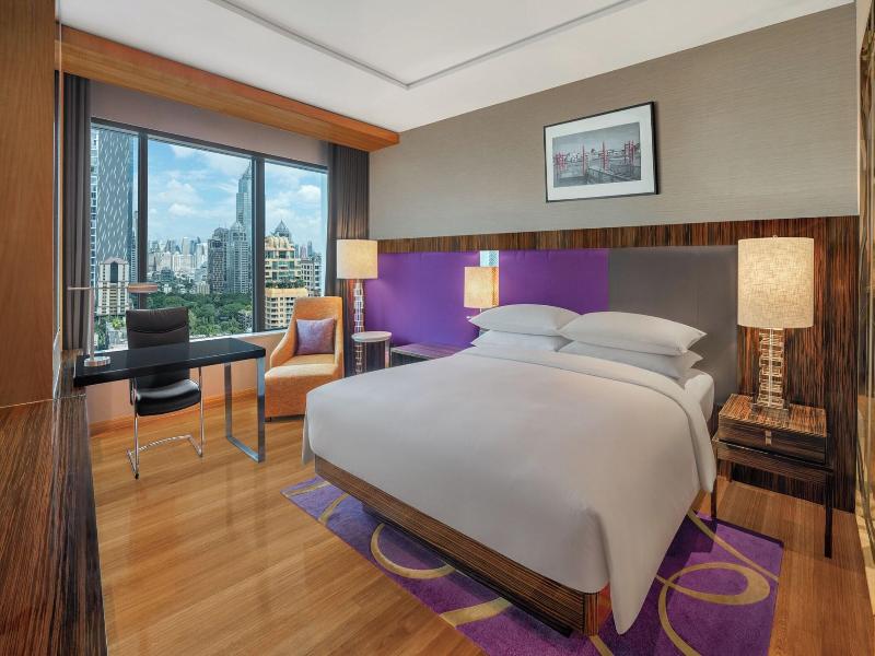 Renaissance Bangkok Ratchaprasong Hotel image