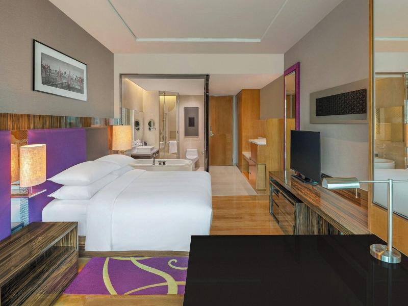 Renaissance Bangkok Ratchaprasong Hotel image