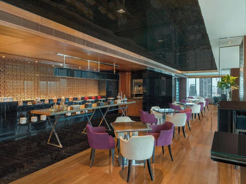 Renaissance Bangkok Ratchaprasong Hotel image