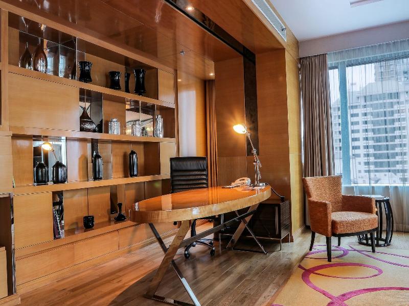 Renaissance Bangkok Ratchaprasong Hotel image
