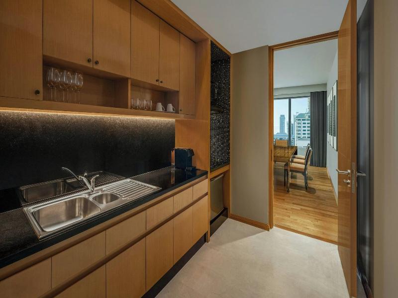 Renaissance Bangkok Ratchaprasong Hotel image
