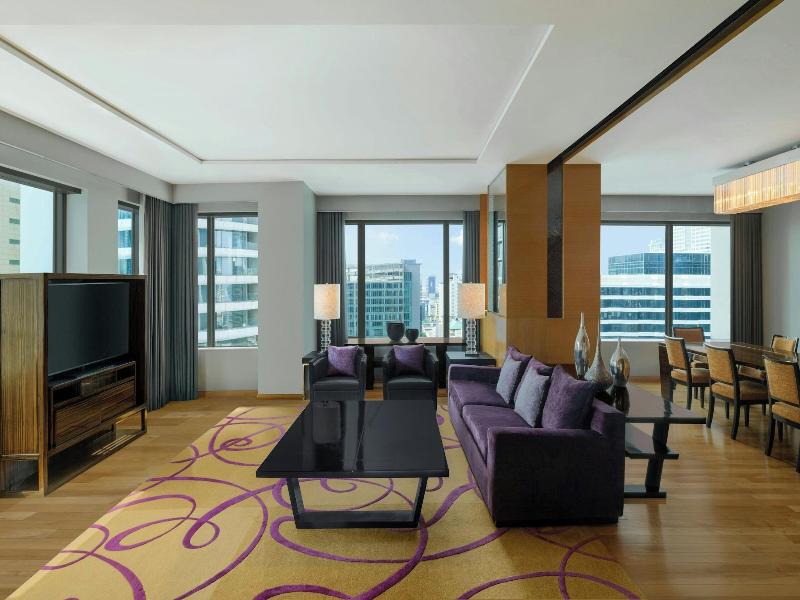 Renaissance Bangkok Ratchaprasong Hotel image