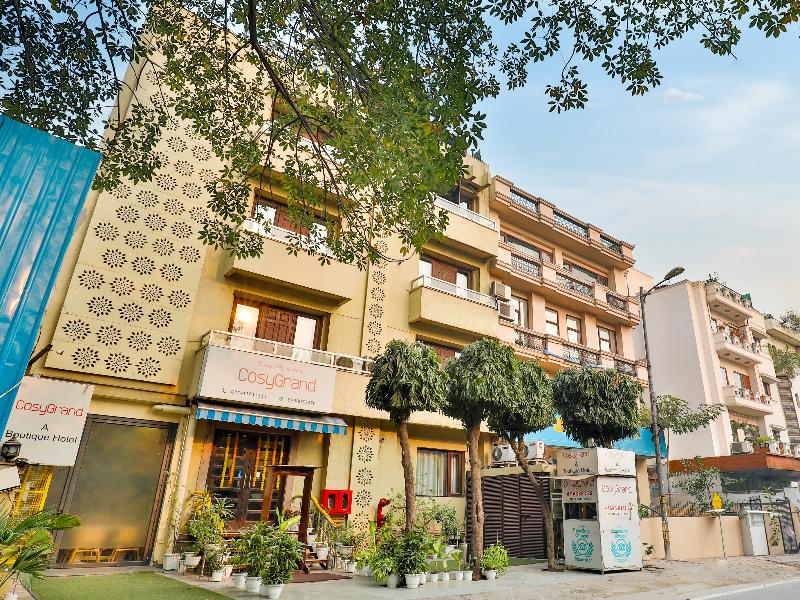 Cosy Grand @ Chanakyapuri by The Cosy Hotels image