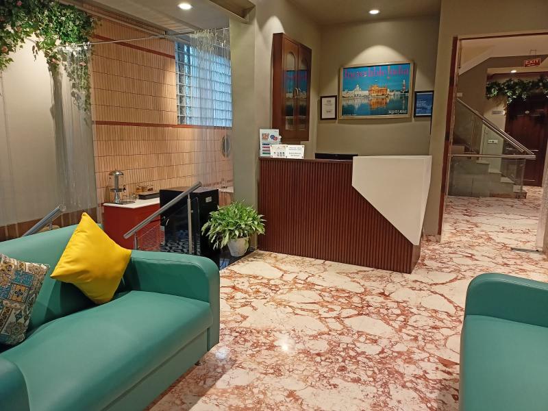 Cosy Grand @ Chanakyapuri by The Cosy Hotels image