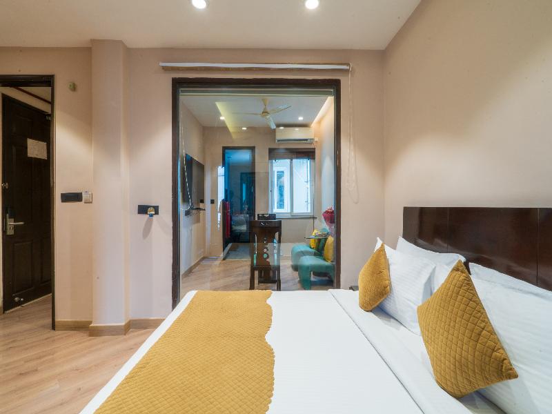 Cosy Grand @ Chanakyapuri by The Cosy Hotels image