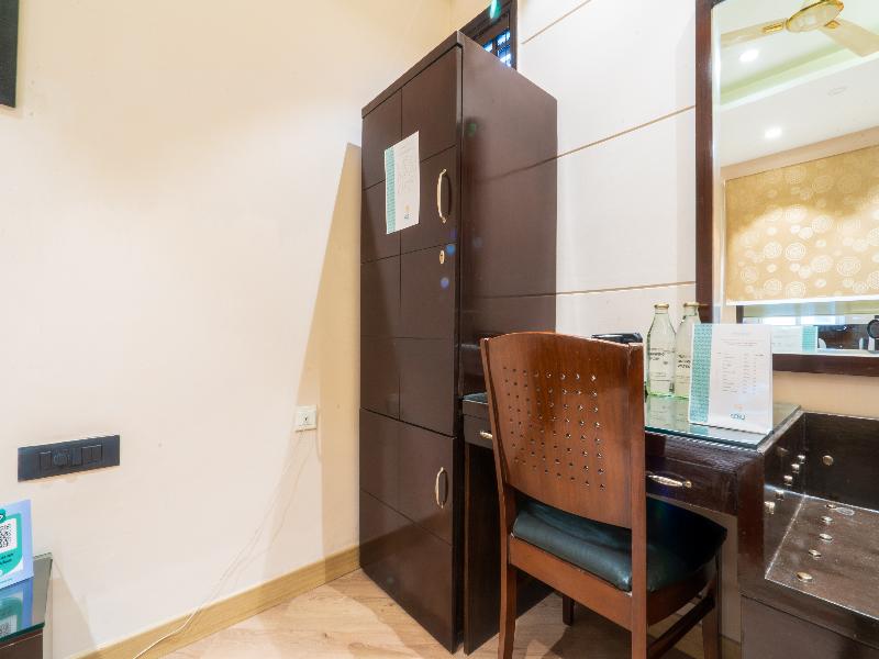 Cosy Grand @ Chanakyapuri by The Cosy Hotels image