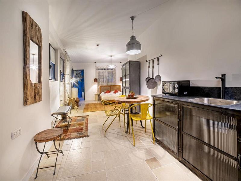 City Of David Boutique Stay By The Western Wall — photo 35