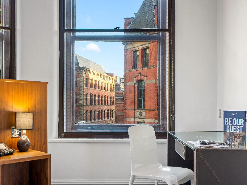 Roomzzz Manchester image