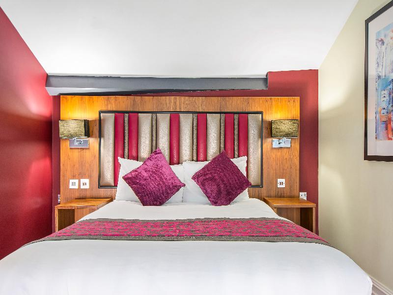Roomzzz Manchester image