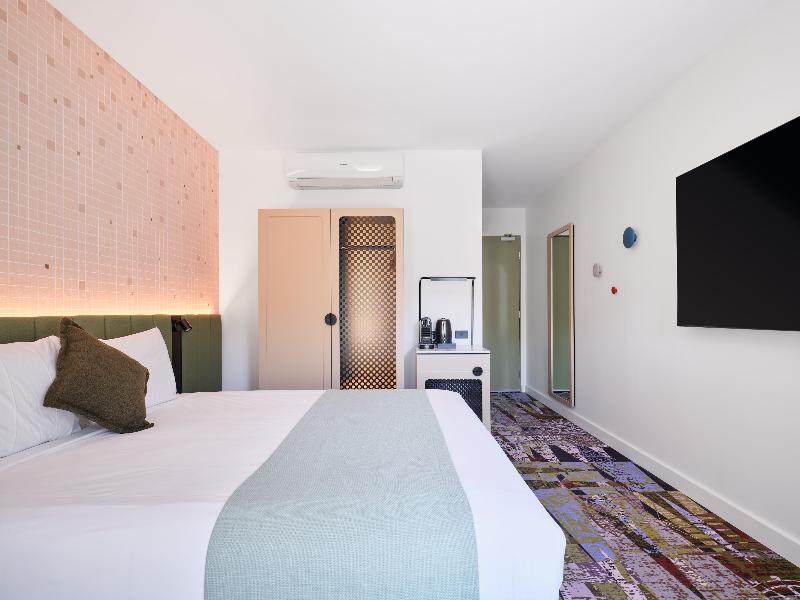 Novotel St Kilda image