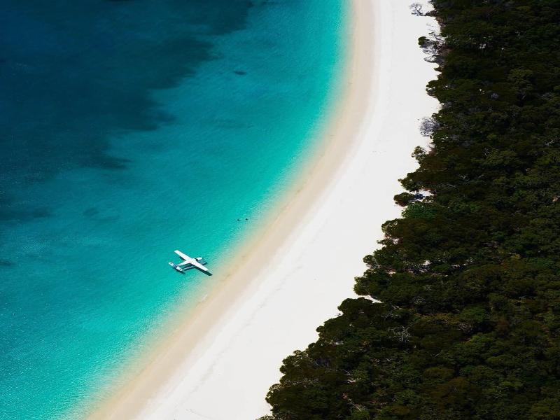 Beach Club Hamilton Island image