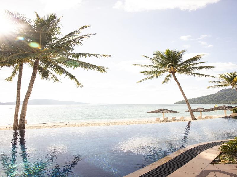 Beach Club Hamilton Island image