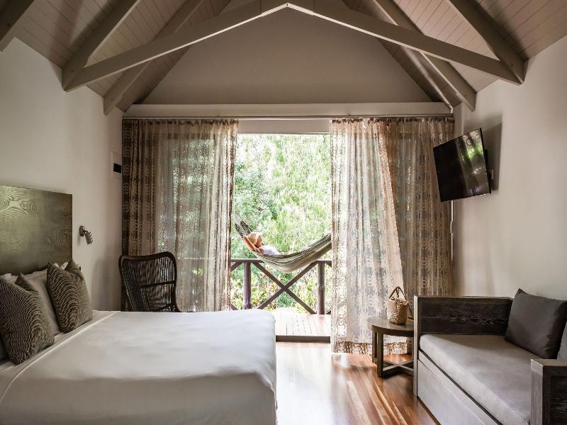 Palm Bungalows Hamilton Island image