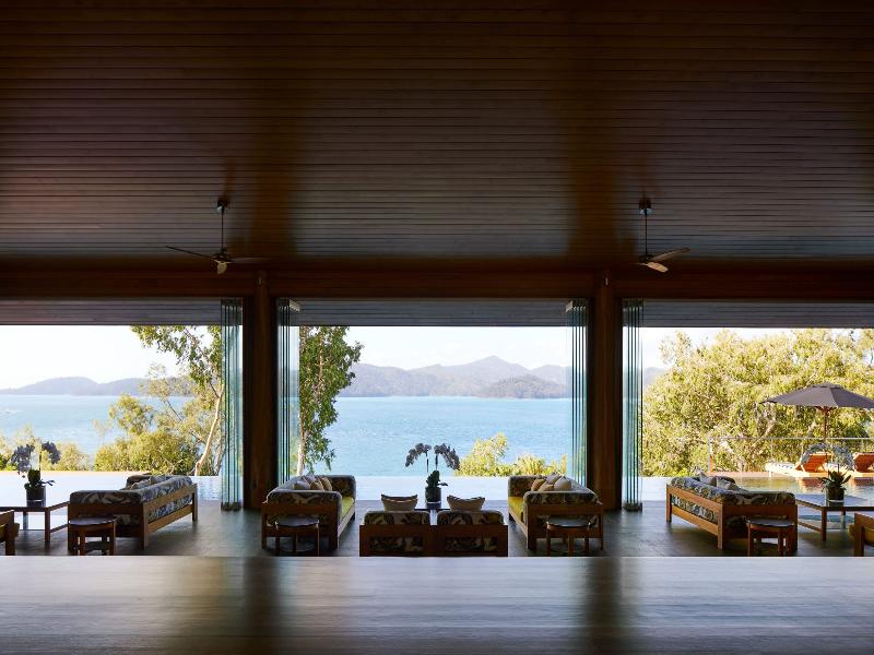 Qualia — general view