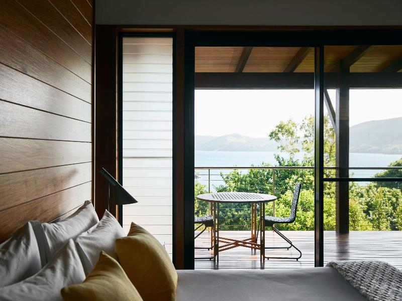 Qualia image