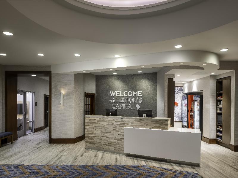 Hampton Inn Washington-Downtown-Convention Center image