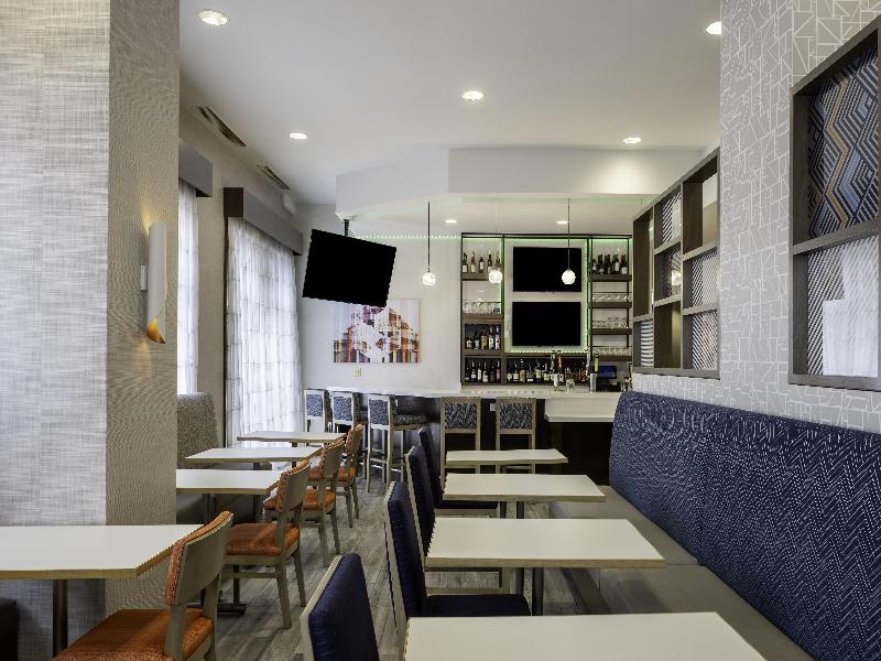 Hampton Inn Washington-Downtown-Convention Center image