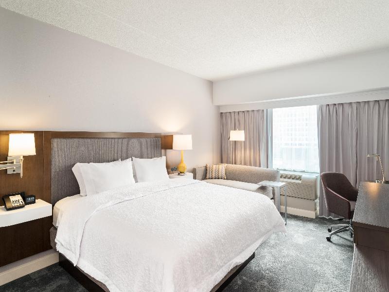 Hampton Inn Washington-Downtown-Convention Center image