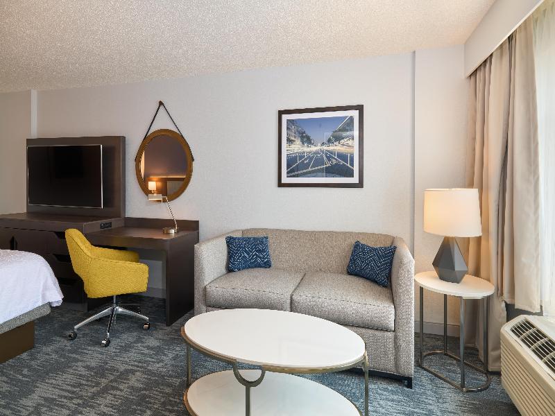 Hampton Inn Washington-Downtown-Convention Center image