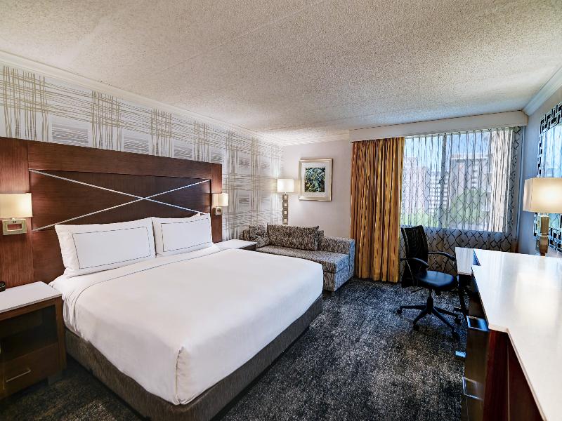 DoubleTree by Hilton Madison Downtown image