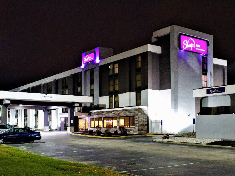 Baymont by Wyndham Indianapolis East image