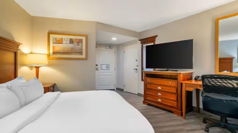 Doubletree Hotel Jefferson City image