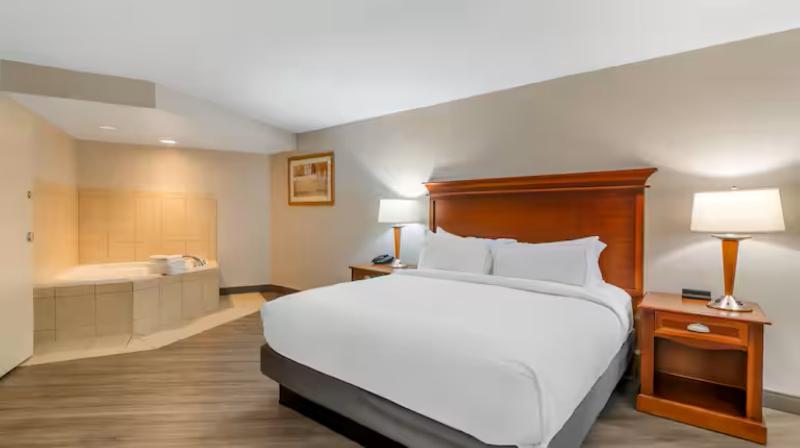 Doubletree Hotel Jefferson City image
