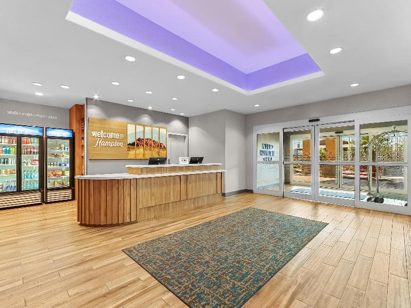 Hampton Inn & Suites El Paso West image