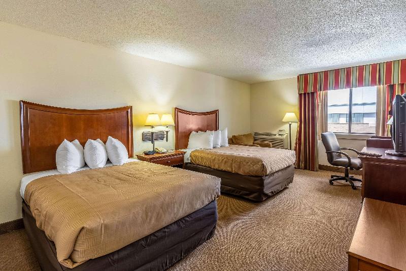Tulsa Square Hotel Central, I-44 By OYO image