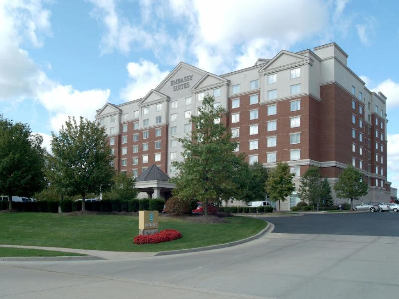 Embassy Suites by Hilton Cleveland Rockside image