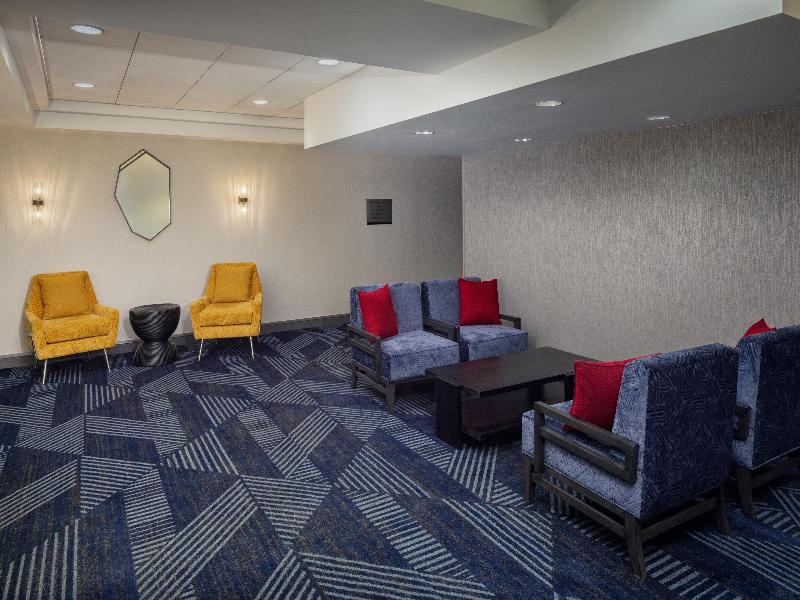 Doubletree By Hilton Pittsburgh Downtown image