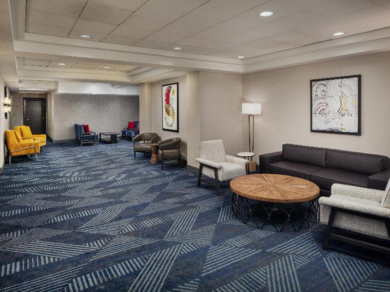 Doubletree By Hilton Pittsburgh Downtown image