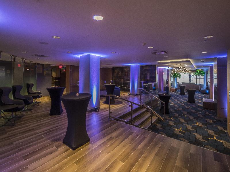 Doubletree By Hilton Pittsburgh Downtown image