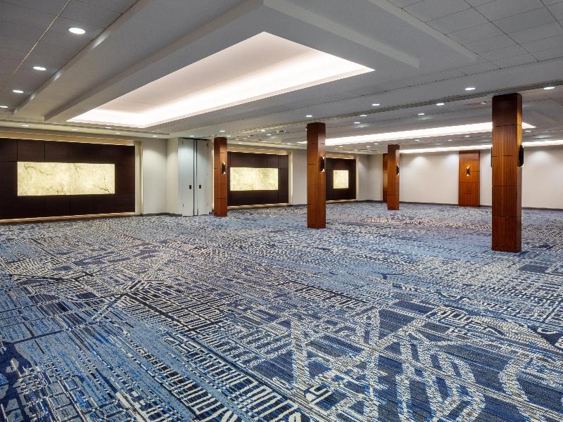 Doubletree By Hilton Pittsburgh Downtown image