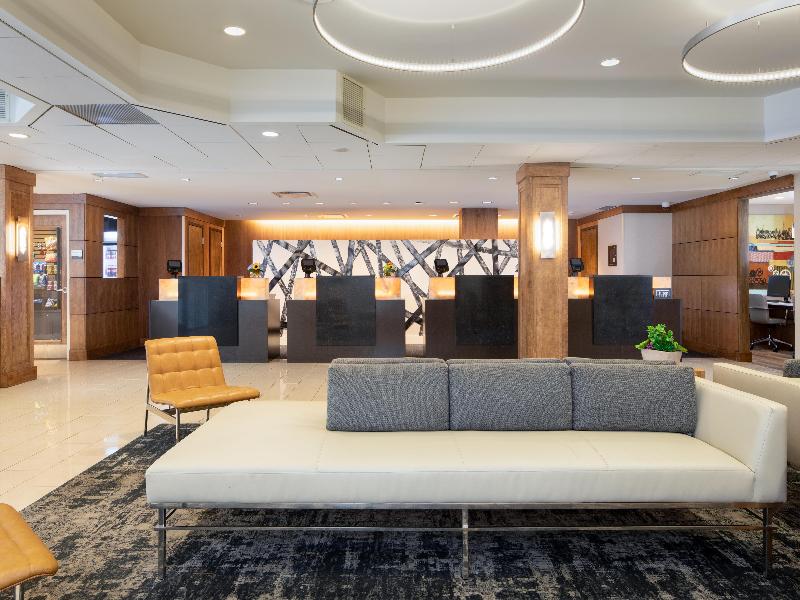 Doubletree By Hilton Pittsburgh Downtown image