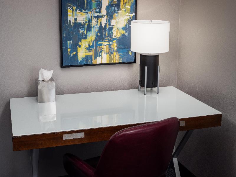 Doubletree By Hilton Pittsburgh Downtown image