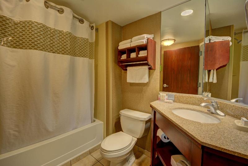 Hampton Inn Indianapolis-South image