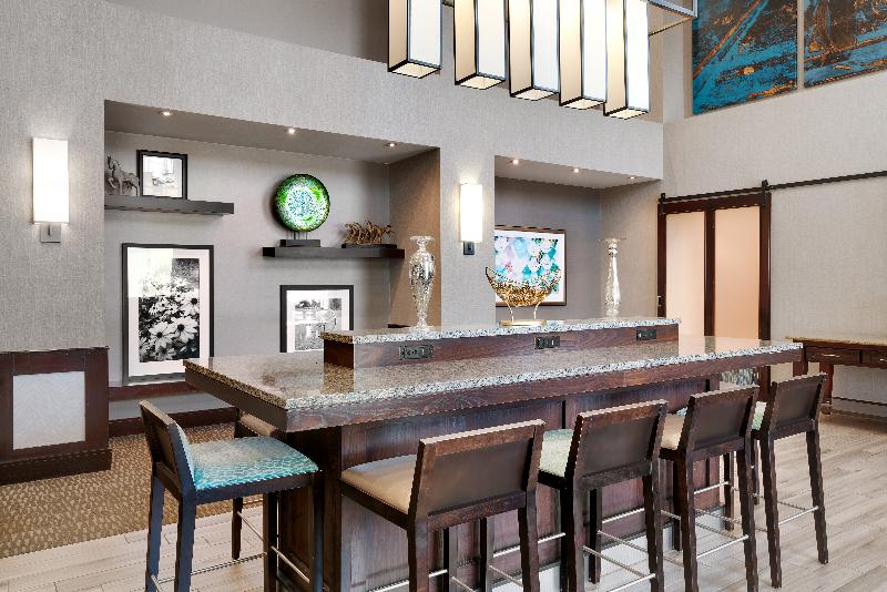 Hampton Inn & Suites Ft. Worth-Burleson image