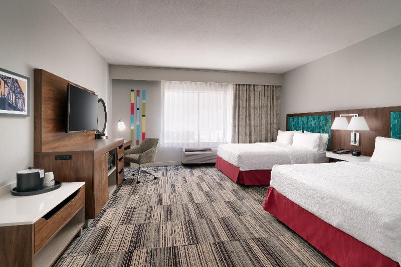 Hampton Inn & Suites Ft. Worth-Burleson image
