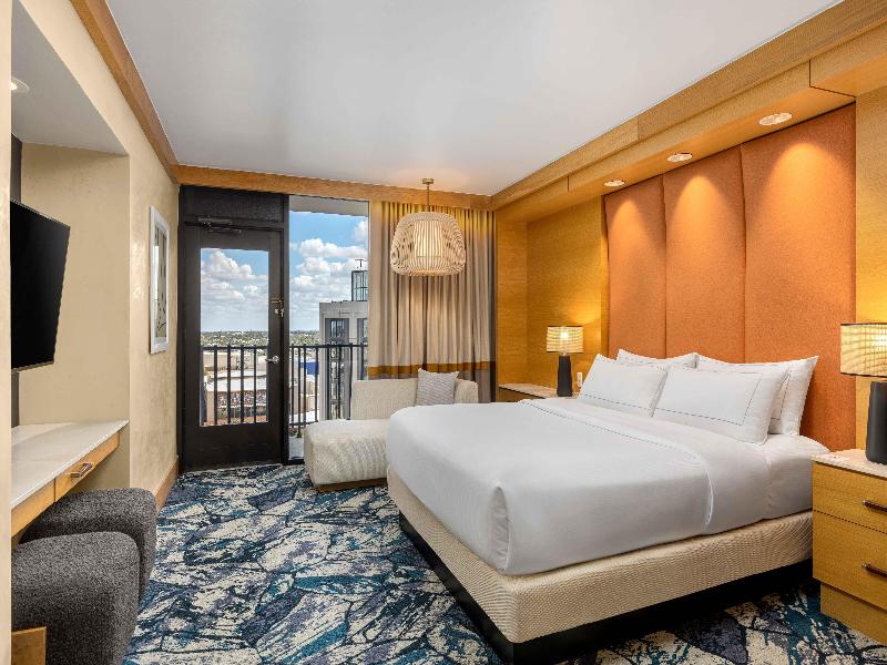 Hilton Palacio del Rio image