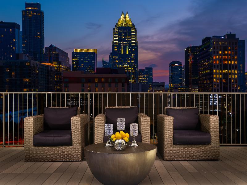 Hilton Austin image