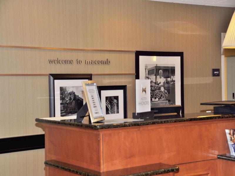 Hampton Inn Macomb image