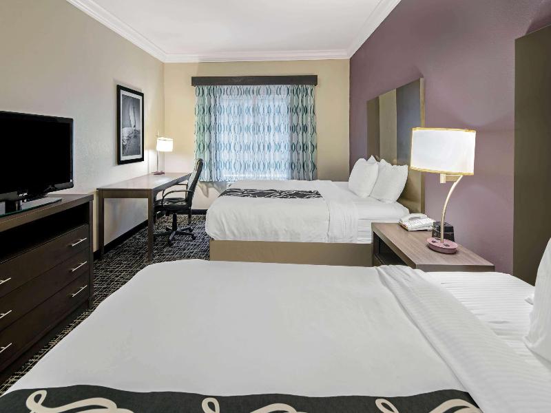 QUADRUPLE Accessible-Two Queen Beds