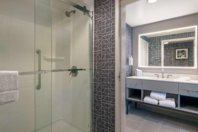 Homewood Suites by Hilton Fredericksburg image